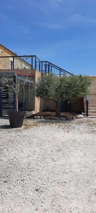 Salon de Manucure Espace Bien-être - Hammam Les Bains de la Garde 0