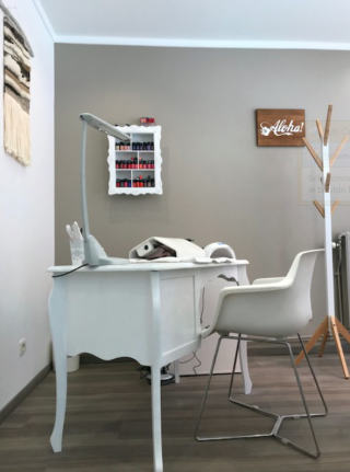 Salon de Manucure Aloha by Emy 0