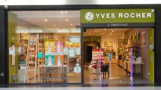 Salon de Manucure Yves Rocher 0