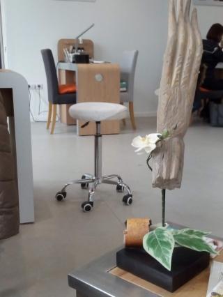 Salon de Manucure Laure Manucure&Spa ( Laure Au Bout Des Ongles + Aquacorps) 0