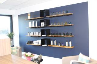 Salon de Manucure Urban Med Spa 0