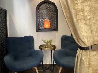 Salon de Manucure Les Bains de Lola 0