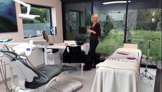 Salon de Manucure Les Reines de l'Esthétique - Esthéticienne à domicile 0