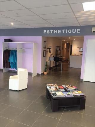 Salon de Manucure Nouvel Hair Coiffure & Esthétique 0