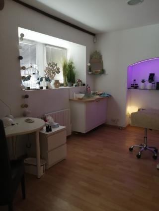 Salon de Manucure Institut 6ème Sens 0