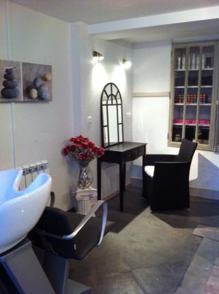 Salon de Manucure Villa Cléopâtre institut-spa-coiffure 0