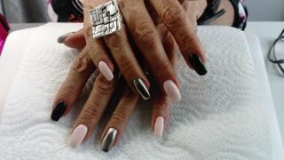 Salon de Manucure The Beauty Factory : Institut de beauté Roissy en Brie, Onglerie, Epilation, Maquillage permanent 0