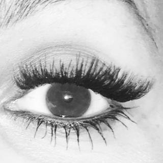 Salon de Manucure Hypnotik Institut Forme et Beauté Oullins 2