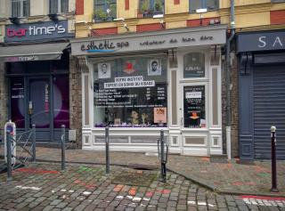 Salon de Manucure Esthetic Spa Concept 0