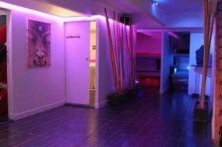 Salon de Manucure O Sun City centre de bronzage 0