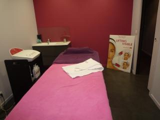 Salon de Manucure Institut ORIASIS 0