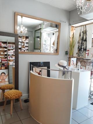 Salon de Manucure Esthésia Institut 0