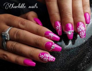 Salon de Manucure Les jolie ongles de Charlotte 0