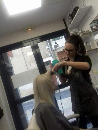 Salon de Manucure Le Salon De Mady 0