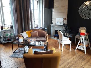 Salon de Manucure institut Fabienne Surlanne 0