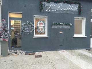 Salon de Manucure L'Institut 0