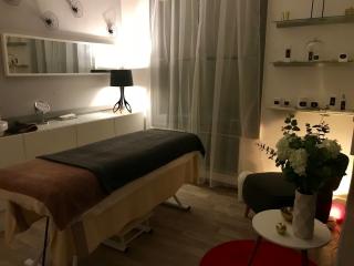 Salon de Manucure Lumiderme 0