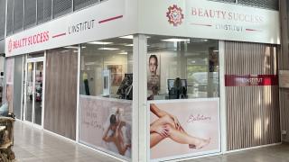 Salon de Manucure Beauty Success l'Institut 0