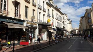 Salon de Manucure Fabio Salsa - Coiffeur Saint Germain en Laye 0