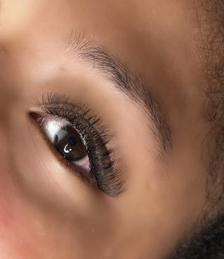 Salon de Manucure Beauté du regard By M 0