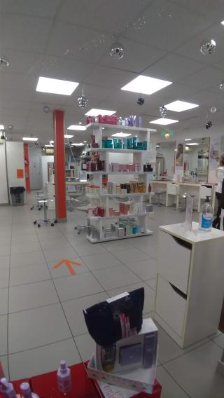 Salon de Manucure Saint Algue - Coiffeur Arpajon 0