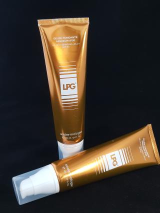 Salon de Manucure FAUBOURG BEAUTE Institut de beaute Avignon 0