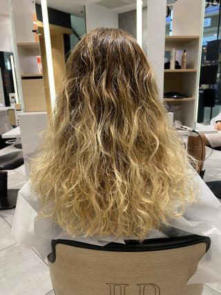 Salon de Manucure Jean Louis David - Coiffeur Toulon 0