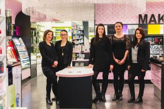 Salon de Manucure Oïa Beauté Lons Le Saunier 0