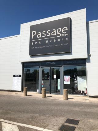 Salon de Manucure Passage Bleu - Alès 0