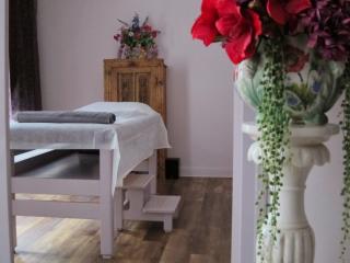 Salon de Manucure ESPACE CORDELIERS 0