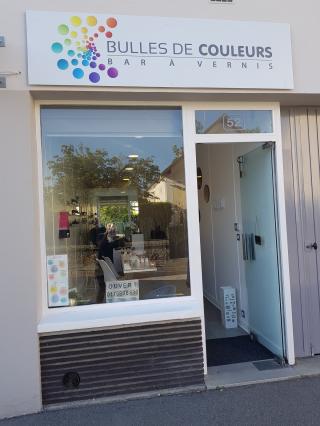 Salon de Manucure Bulles de Couleurs 1