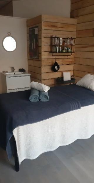 Salon de Manucure Isola'Yan 0