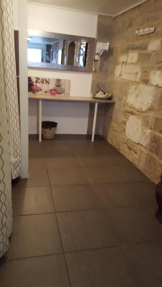 Salon de Manucure Les Bains de l'Opéra 0