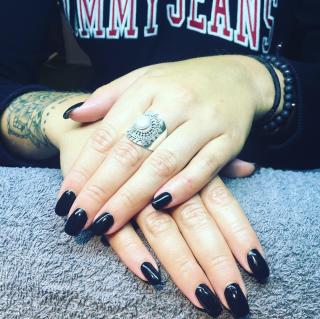 Salon de Manucure Charlotte Petite Boutique 1