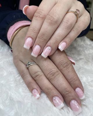 Salon de Manucure L’Atelier d’Aphrodite 0