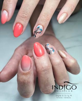 Salon de Manucure Ongles & Co by M 0