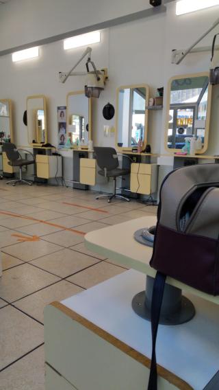 Salon de Manucure Coiff&Co - Coiffeur Evry 0