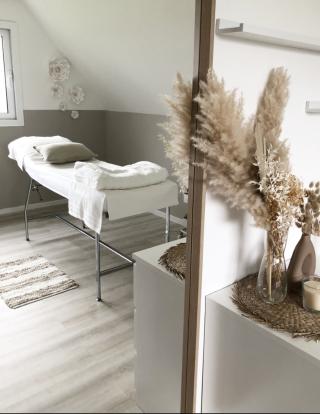 Salon de Manucure LM Beauty - Esthéticienne à son domicile 2