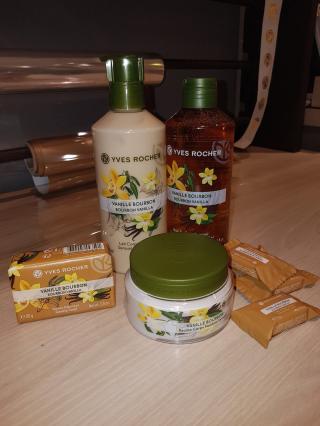 Salon de Manucure Yves Rocher 0