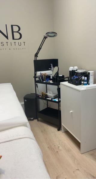 Salon de Manucure NB INSTITUT 0