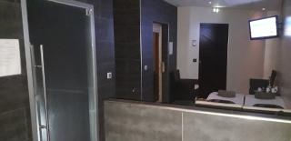 Salon de Manucure So Beauty by LE SPA 2