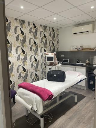 Salon de Manucure Dermaslim Pau 0