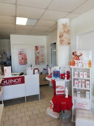 Salon de Manucure Institut de Beauté Aromaé 0