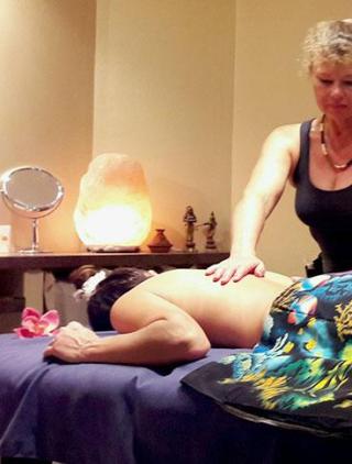 Salon de Manucure Corinne Esthétique 1