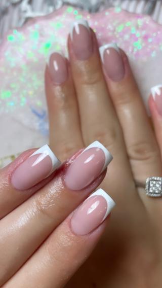 Salon de Manucure Nails By Stella 0