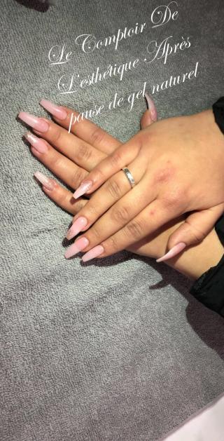 Salon de Manucure Le Comptoir De L'esthetique 0