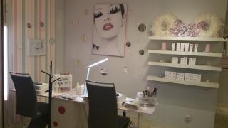 Salon de Manucure Institut Enza 0