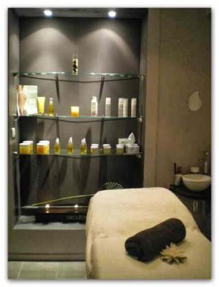 Salon de Manucure FIDESIENNES INSTITUT 0