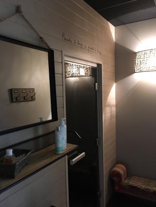 Salon de Manucure Esprit De Corps EURL 0