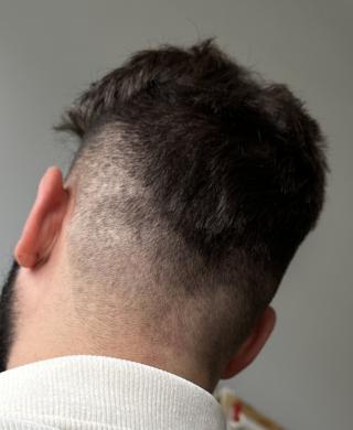 Salon de Manucure La Barbe de Papa Houssen 0